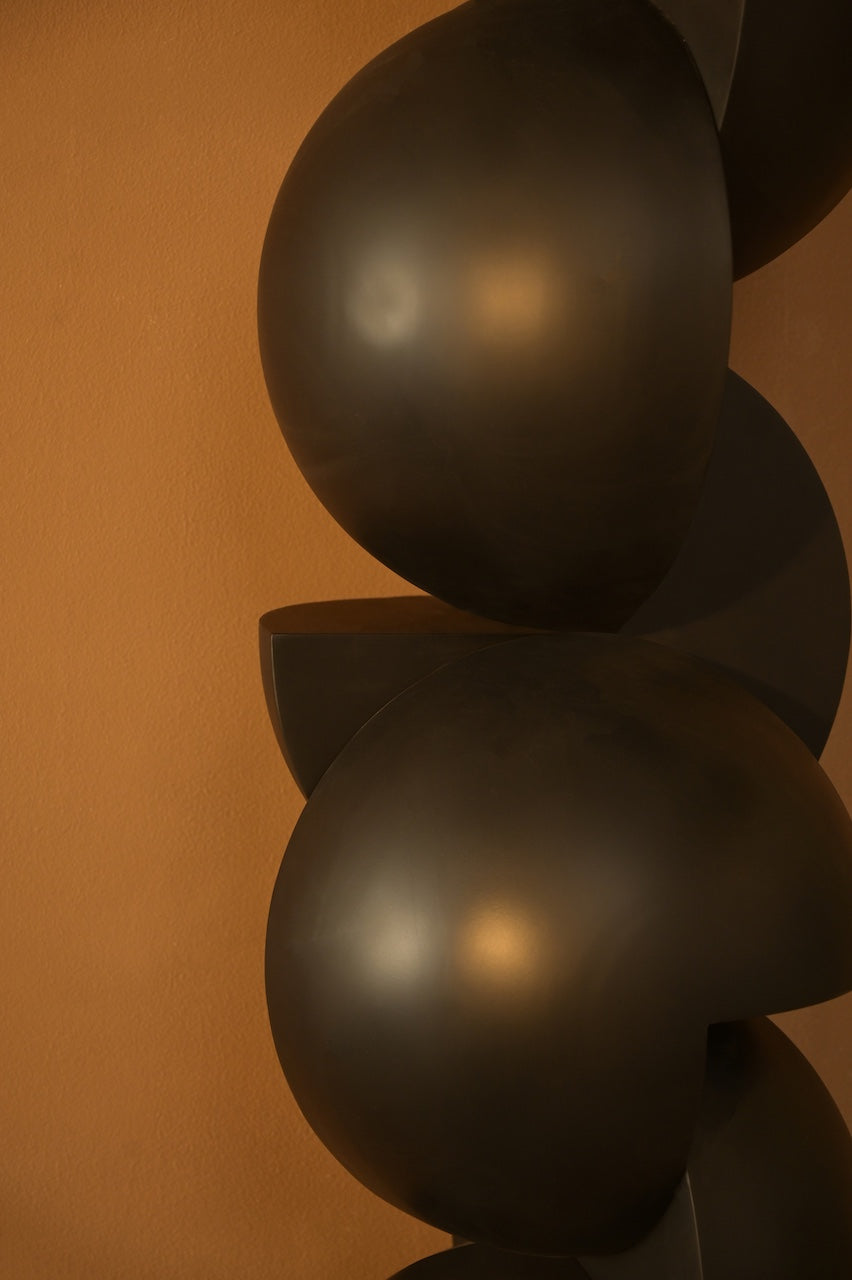 Oblio Floor Sculpture by Nara Livin