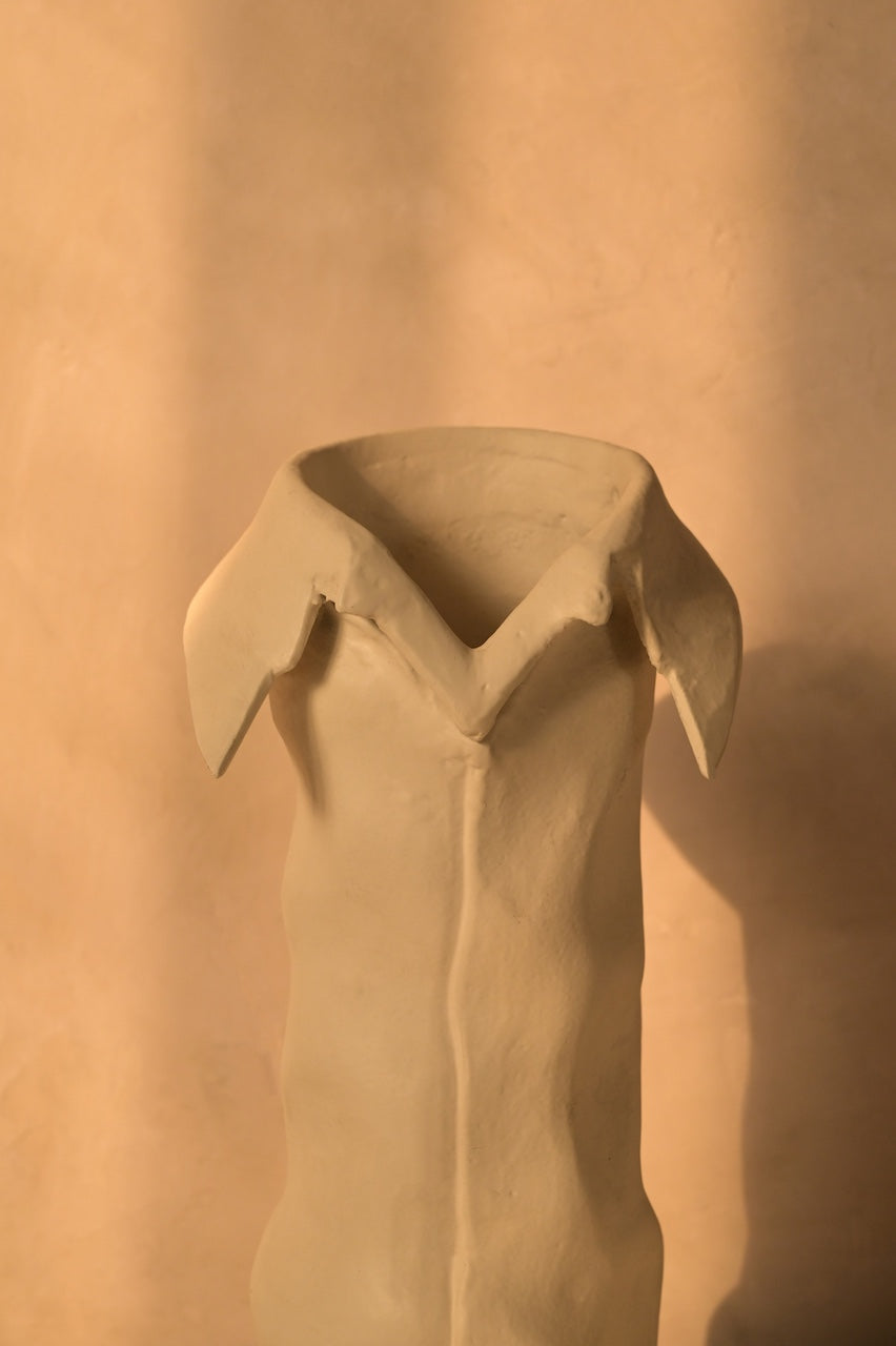 Solis Vase by Nara Livin