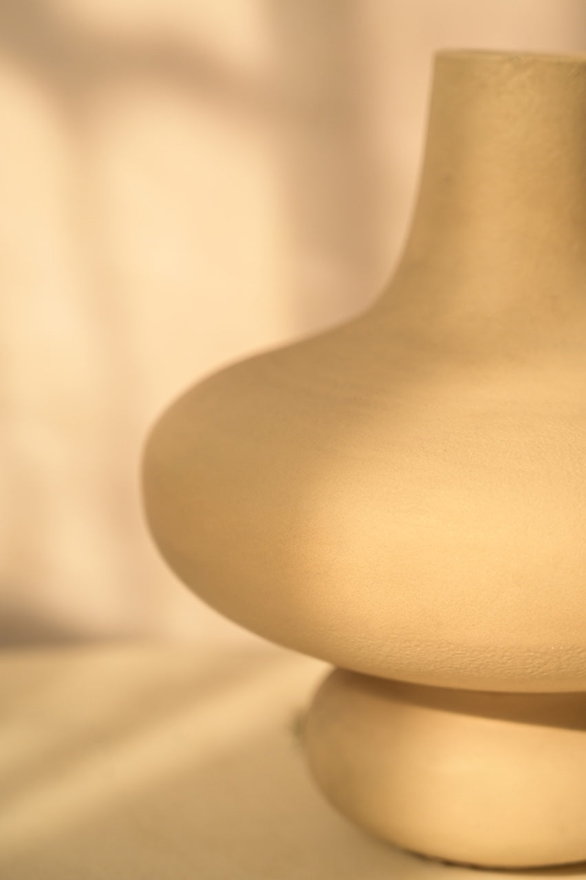 Verona Vase by Nara Livin