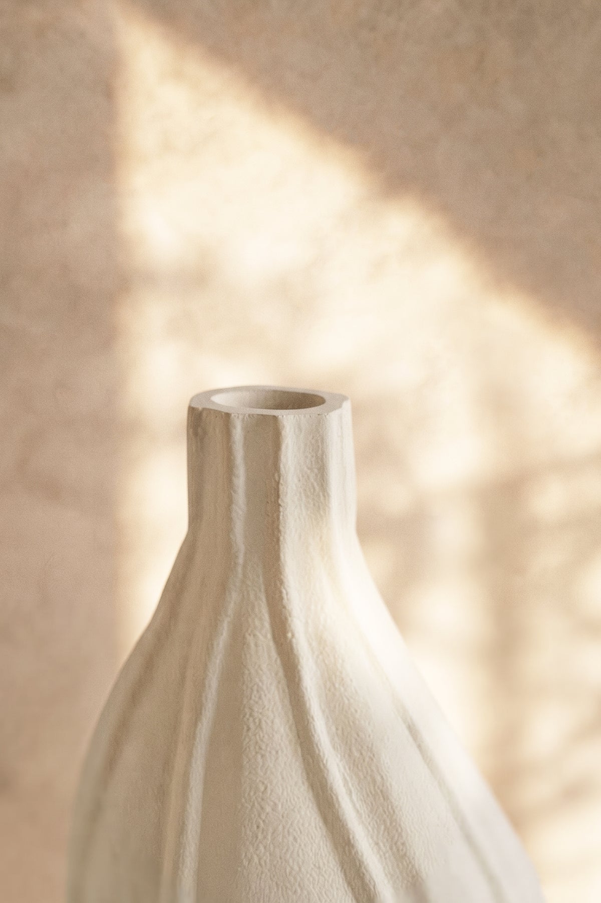 Solea Vase (Signature Catalogue)