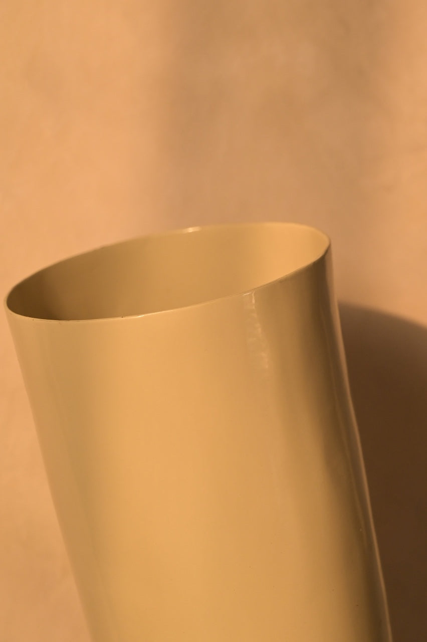 Amara Vase by Nara Livin