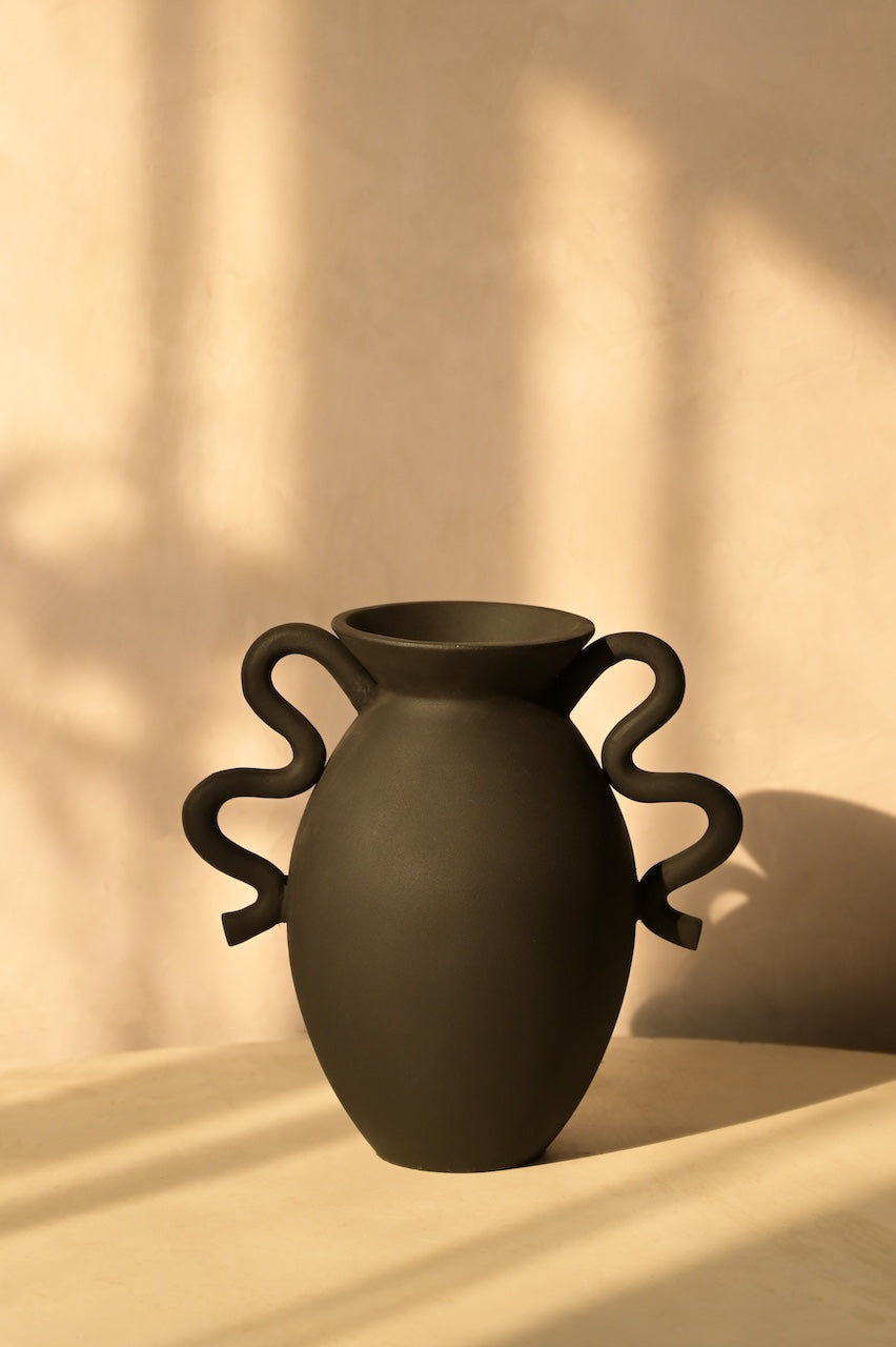Asteria Vase by Nara Livin