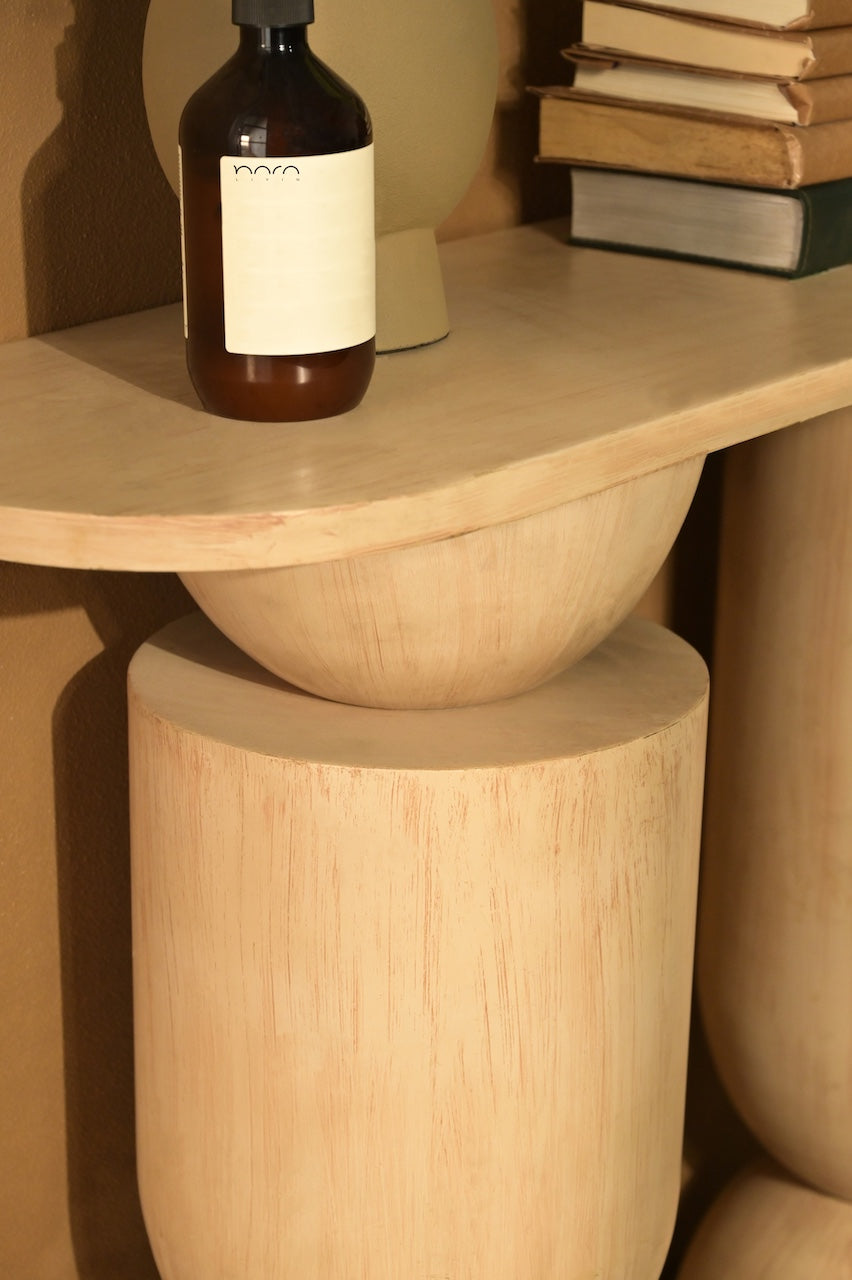 Aurum Console by Nara Livin
