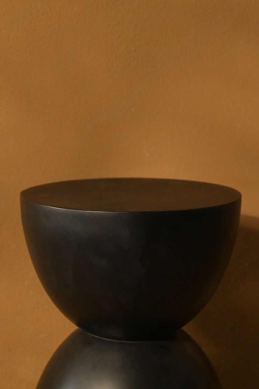 Axis Table by Nara Livin