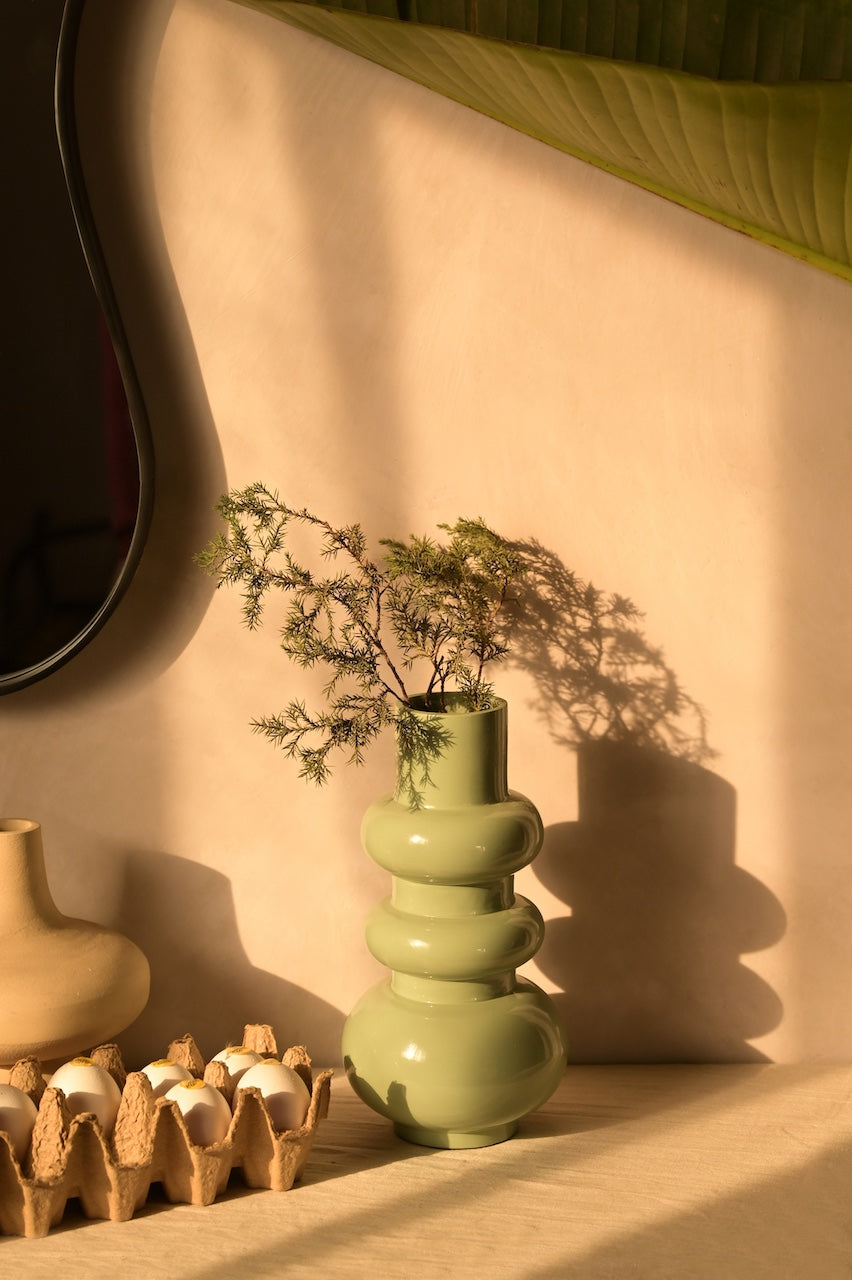 Briar Vase by Nara Livin
