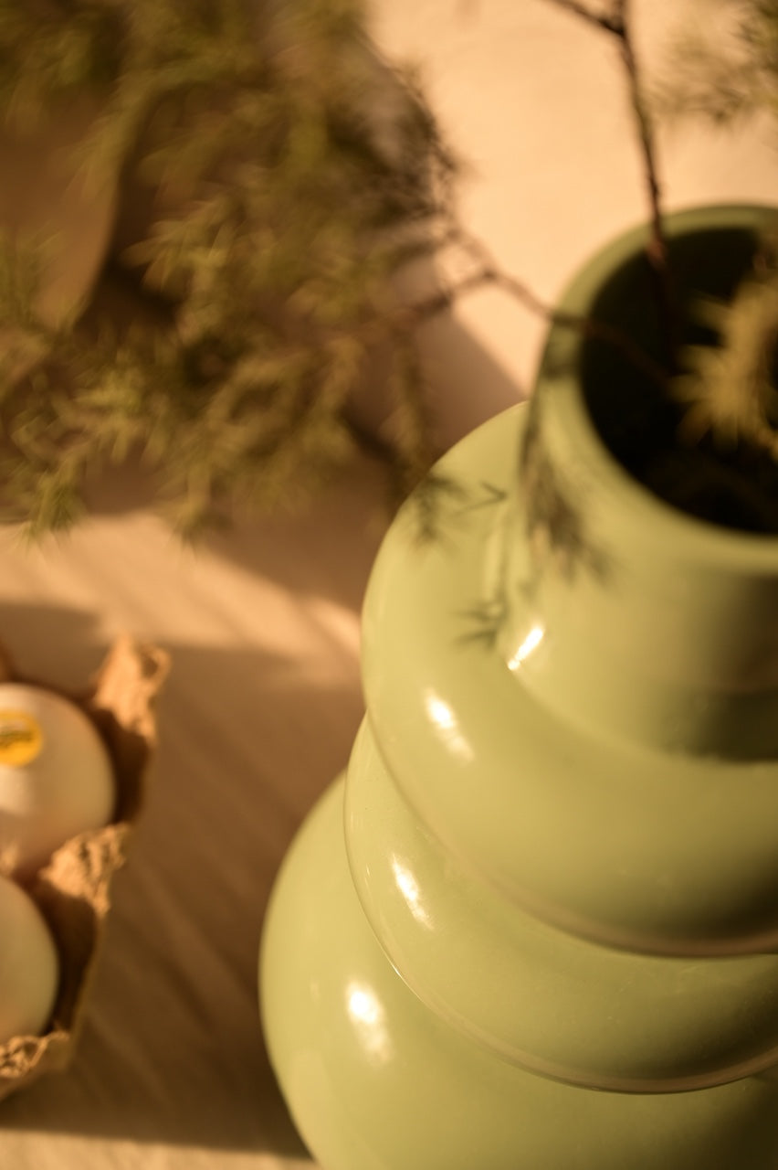 Briar Vase by Nara Livin