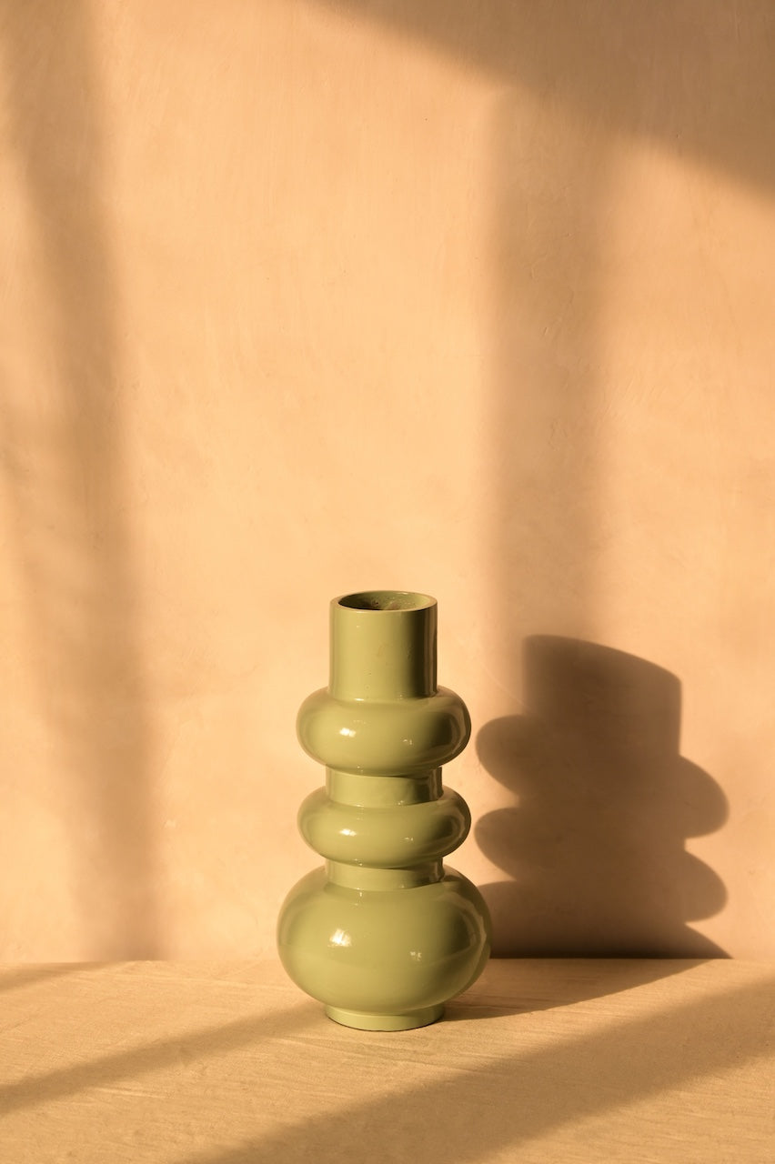 Briar Vase by Nara Livin