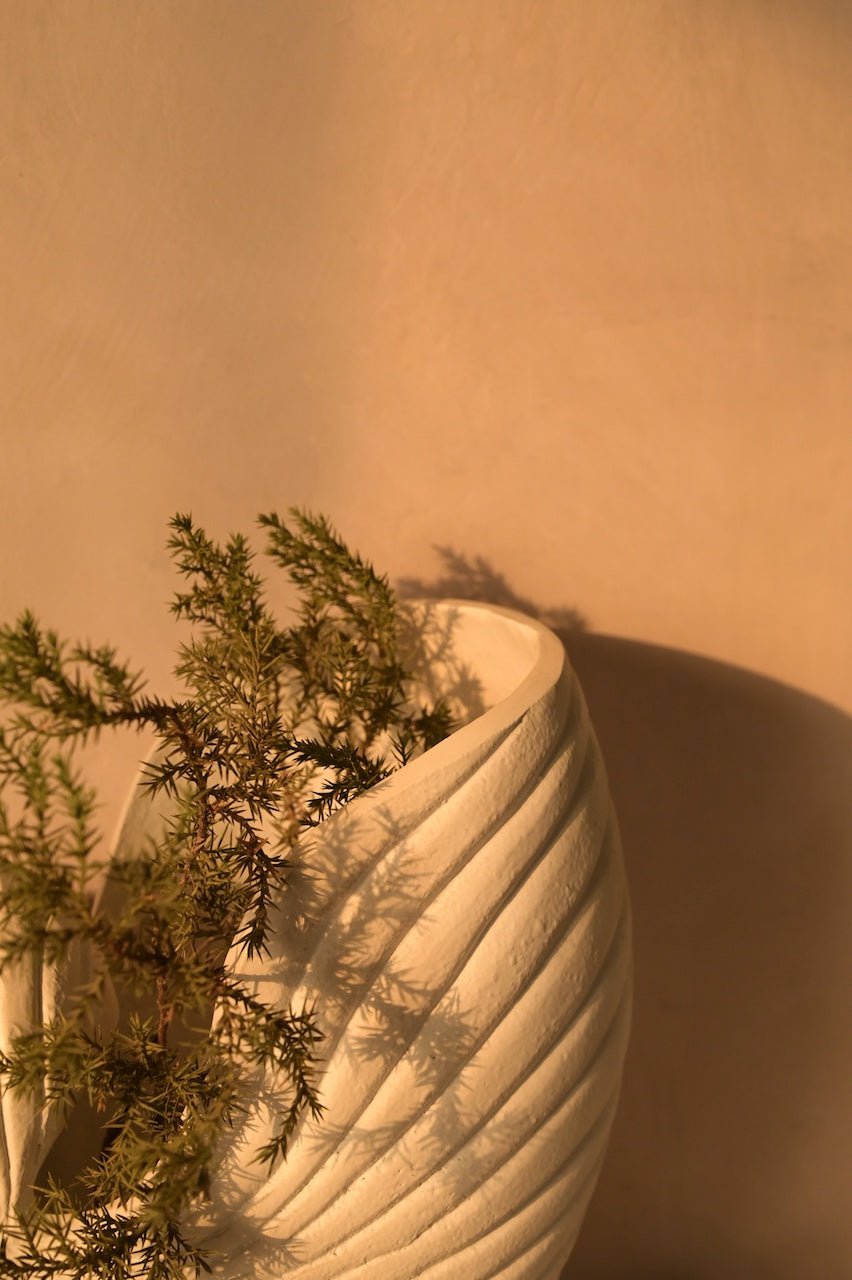 Bryn Vase by Nara Livin