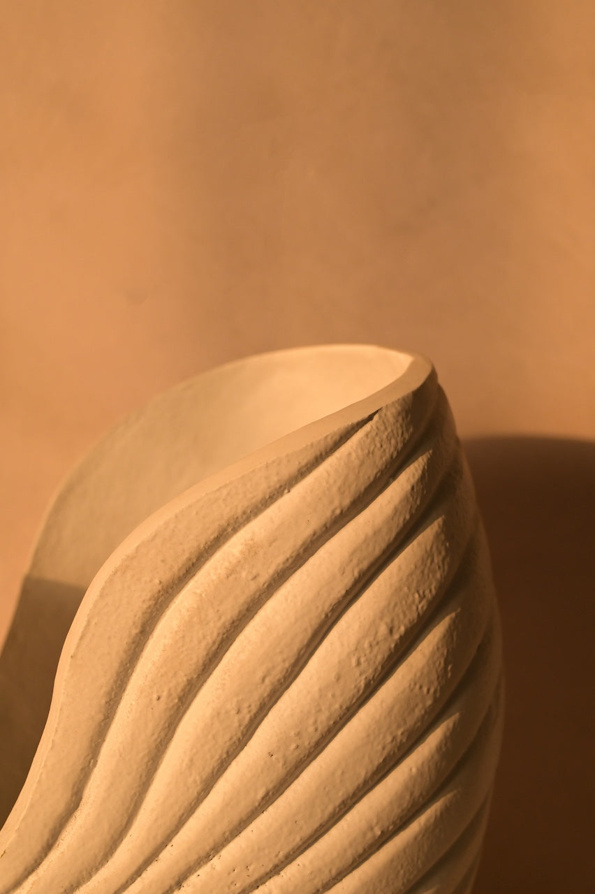 Bryn Vase by Nara Livin