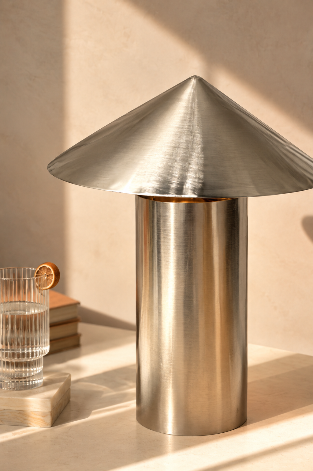 Sorel Lamp (Signature Catalogue)