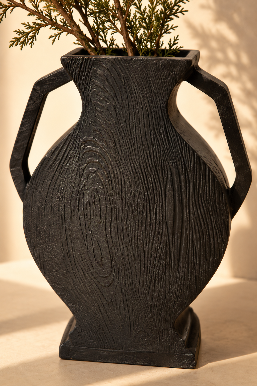 Avelle Vase (Signature Catalogue)