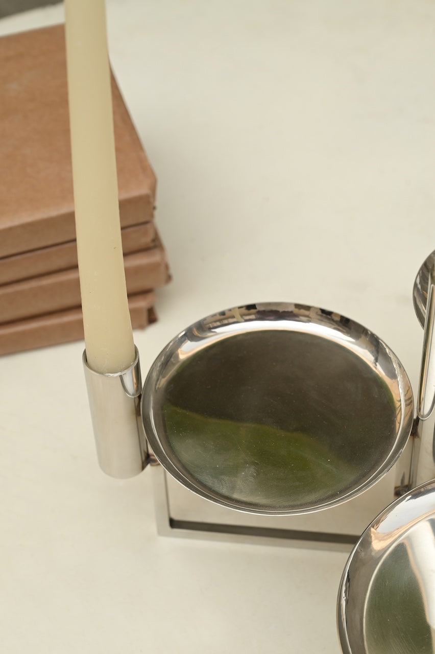 Eterna Holder by Nara Livin