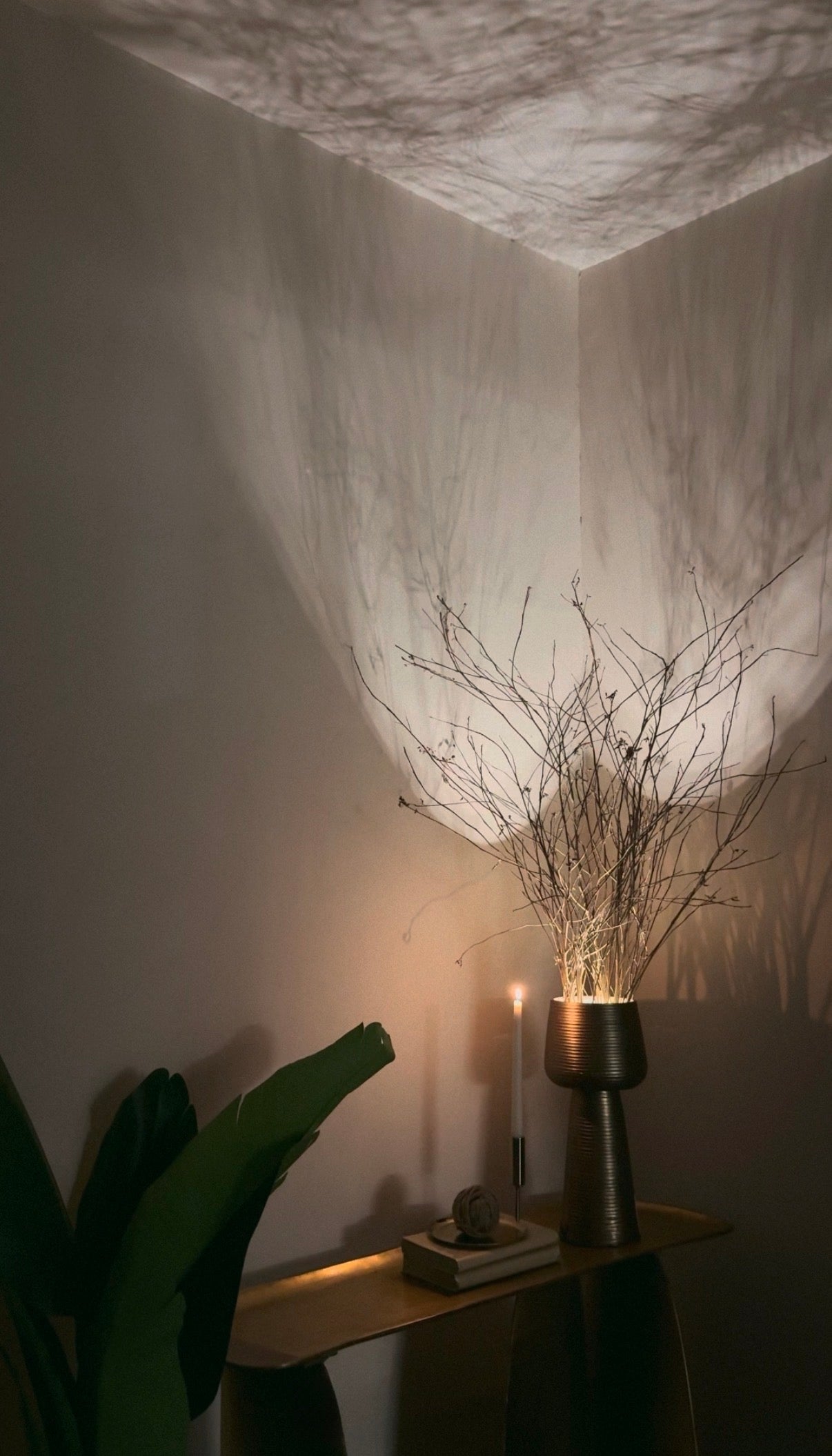 Luzé Portable Lamp (Signature Catalog)