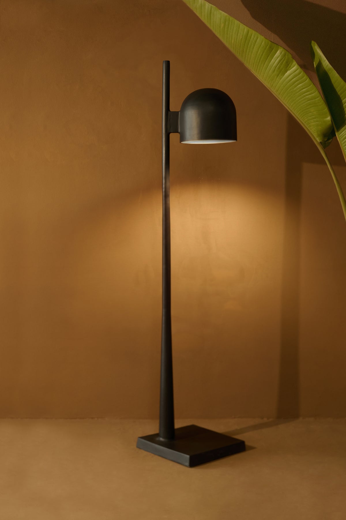 Vanta Floor Lamp