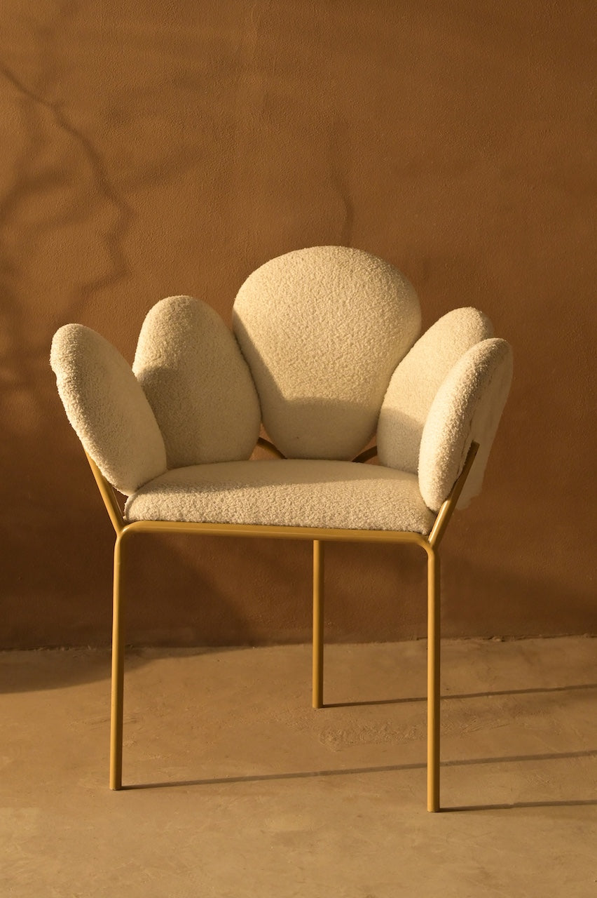 Noa Chair by Nara Livin