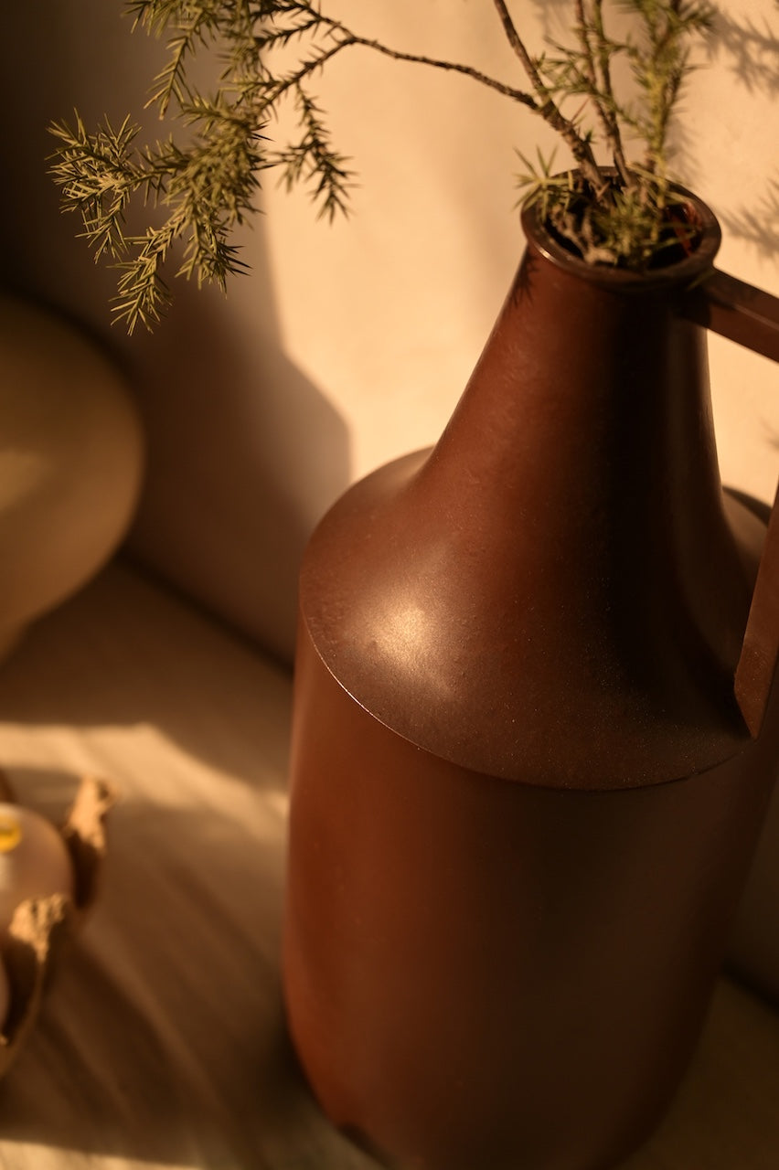 Nova Vase by Nara Livin