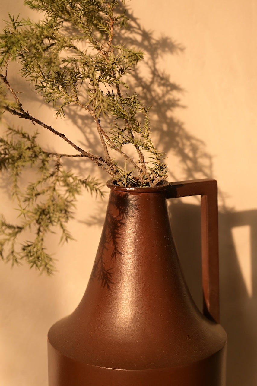 Nova Vase by Nara Livin