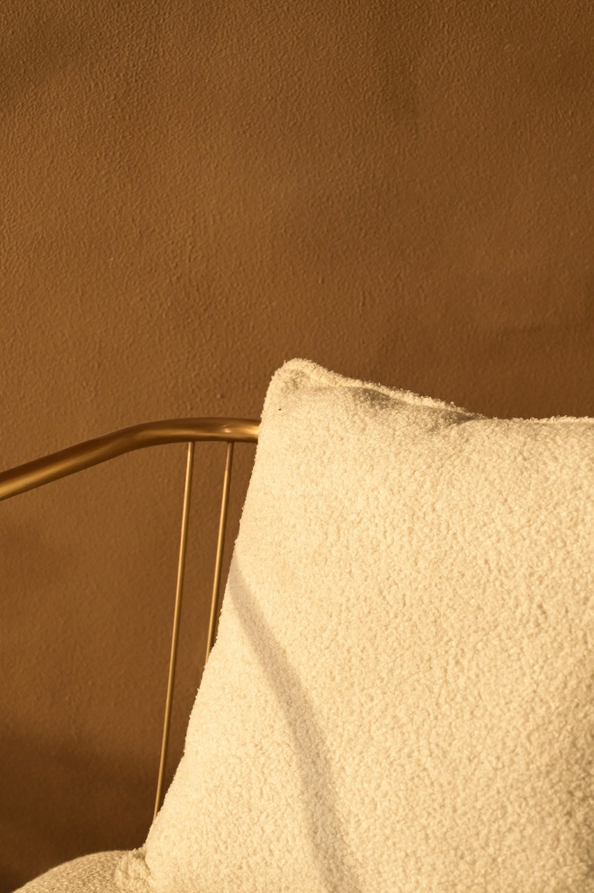 Nuvé Lounger by Nara Livin