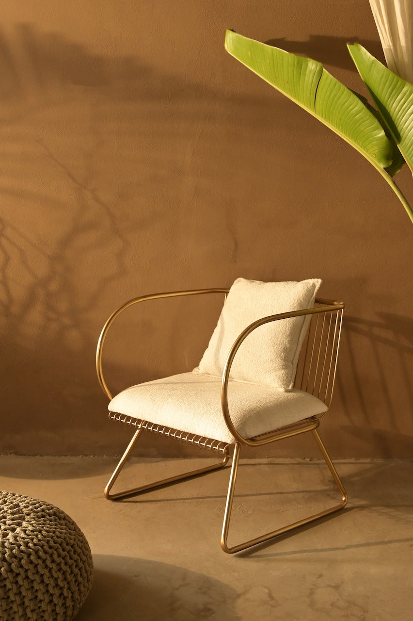 Nuvé Lounger by Nara Livin