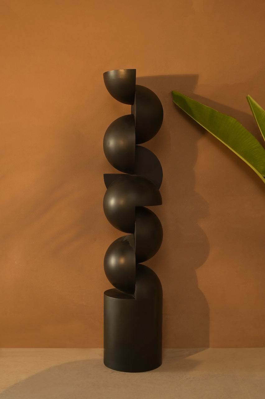Oblio Floor Sculpture by Nara Livin