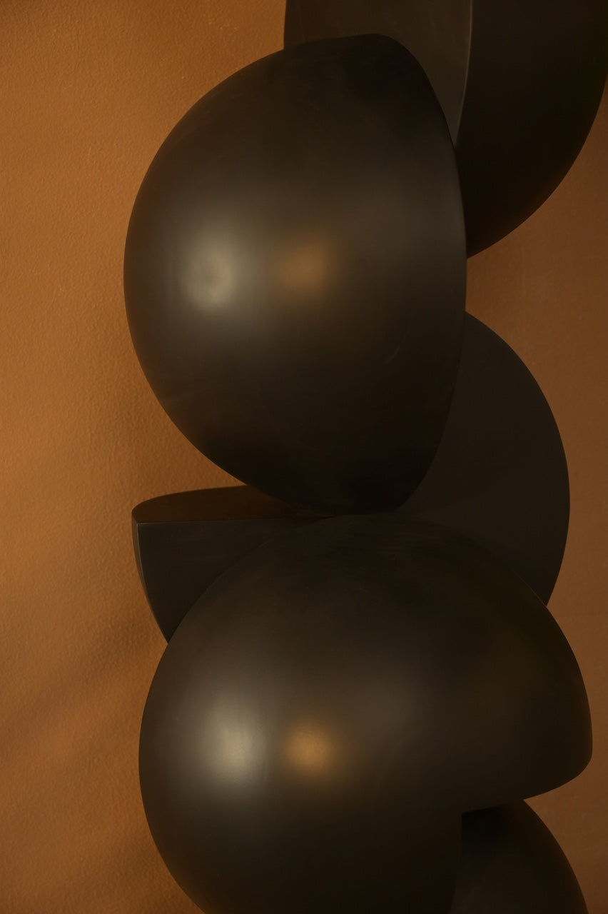 Oblio Floor Sculpture by Nara Livin