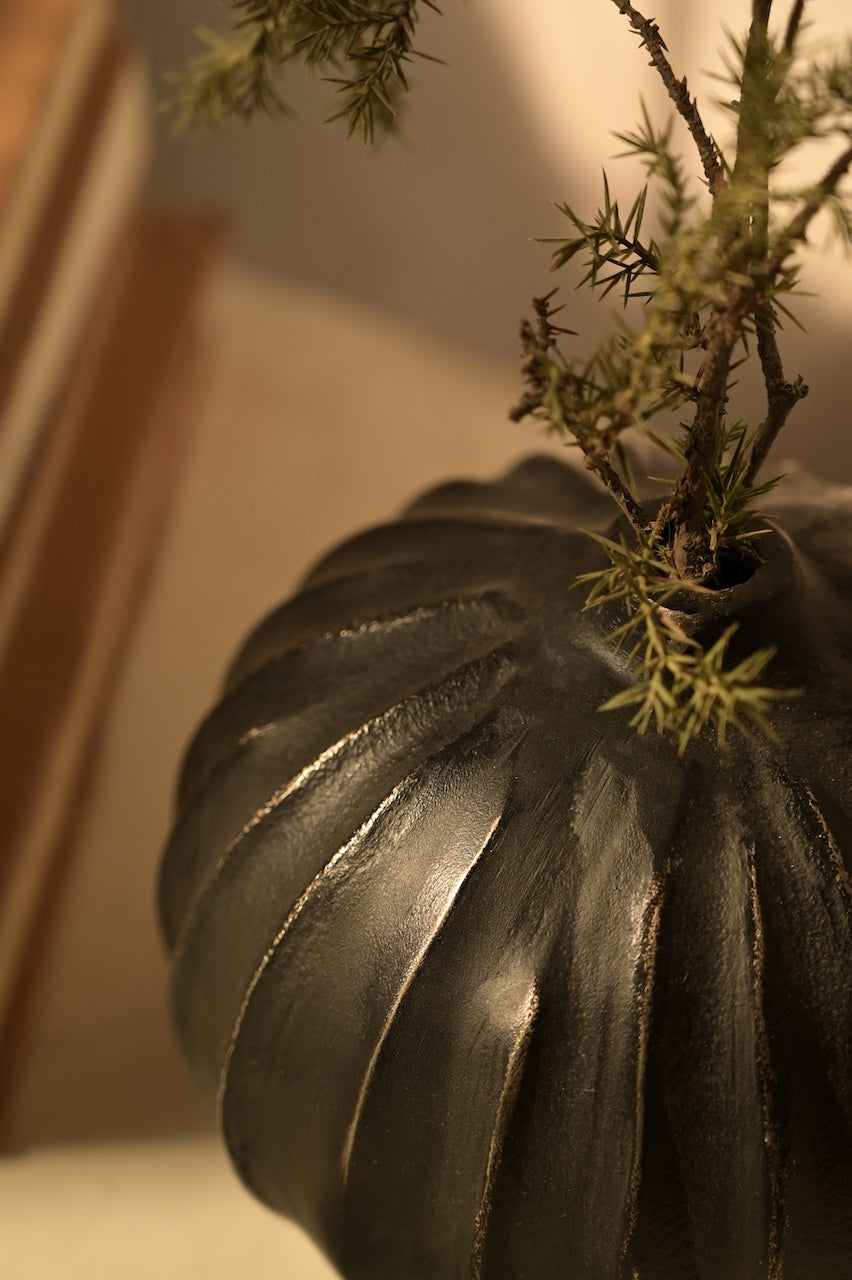 Opus Vase by Nara Livin