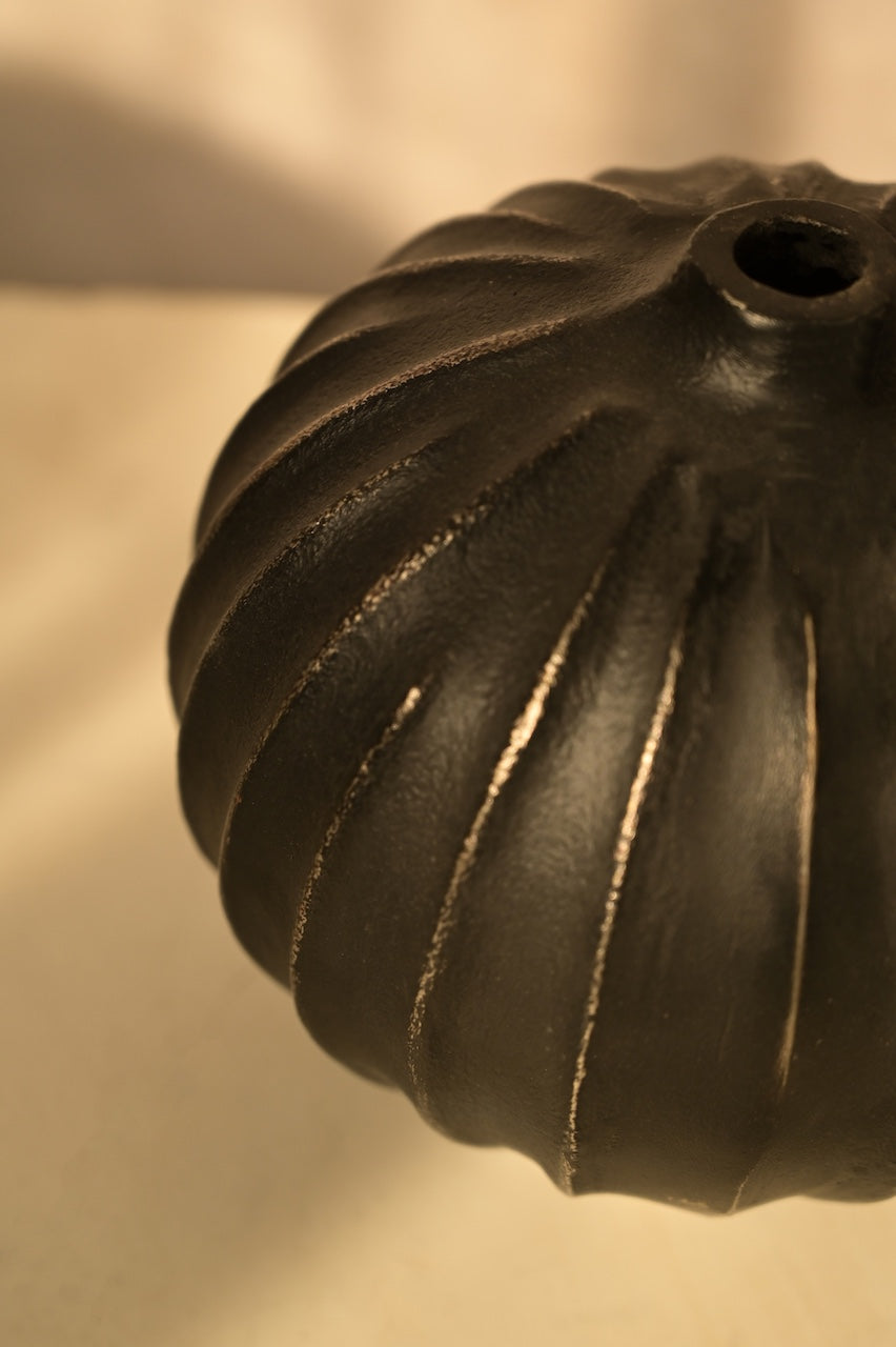 Opus Vase & Toscana Vase by Nara Livin