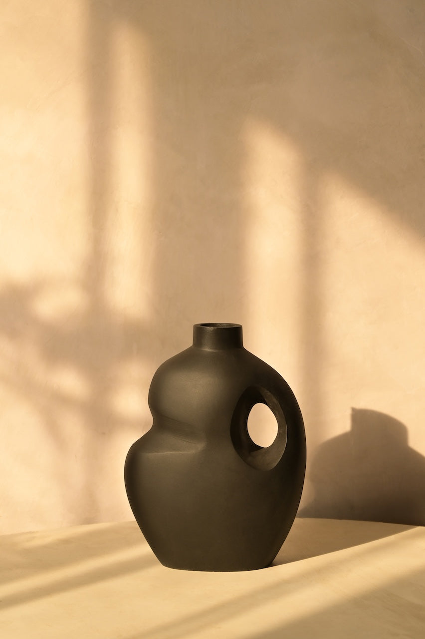 Oris Vase by Nara Livin