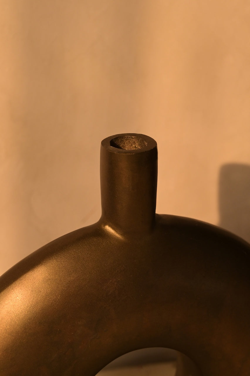 Selene Vase by Nara Livin