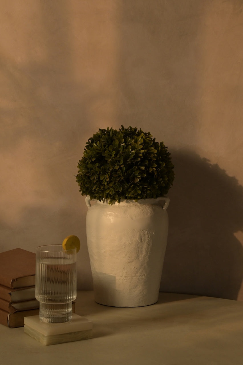 Silas Vase by Nara Livin