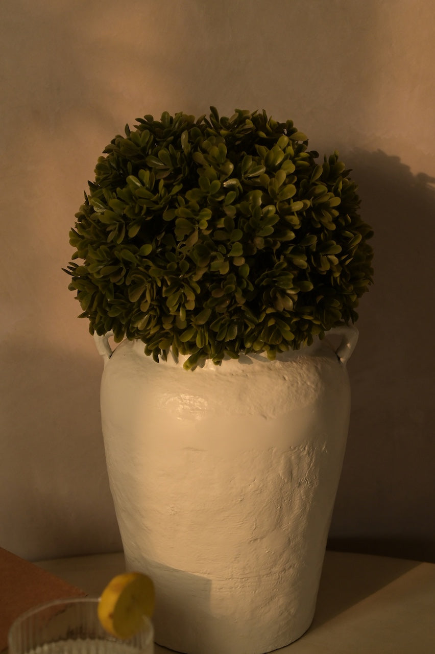 Silas Vase by Nara Livin