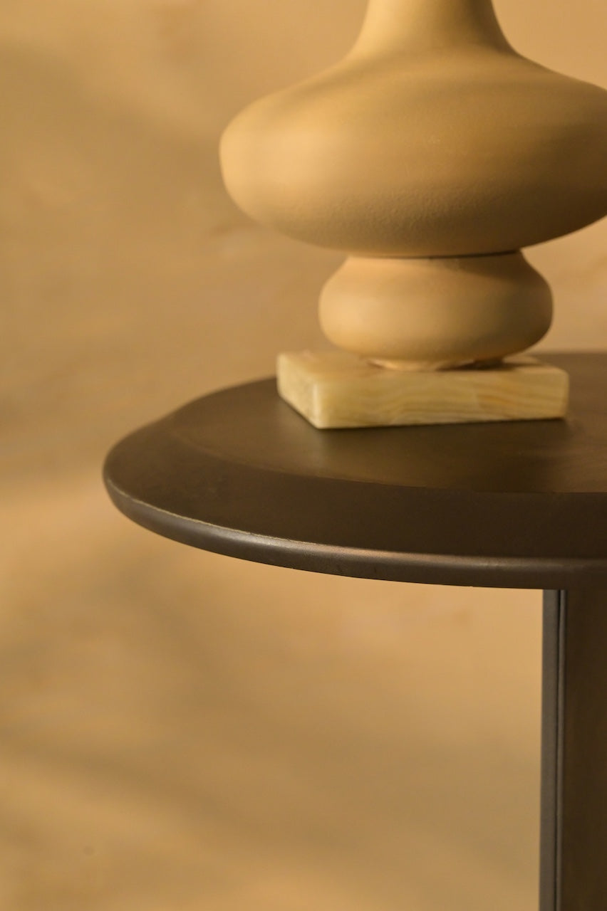 Soirée Table by Nara Livin