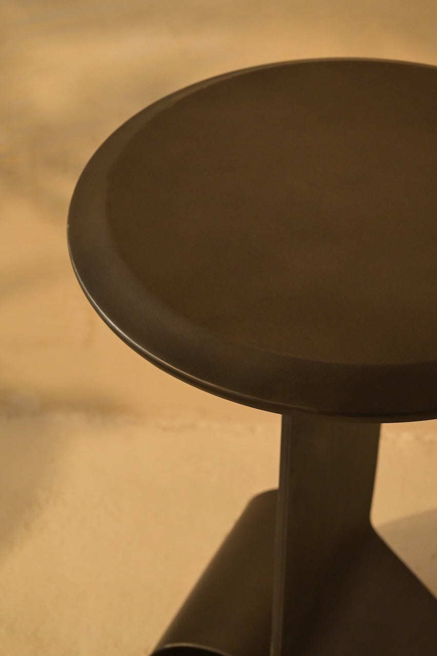 Soirée Table by Nara Livin