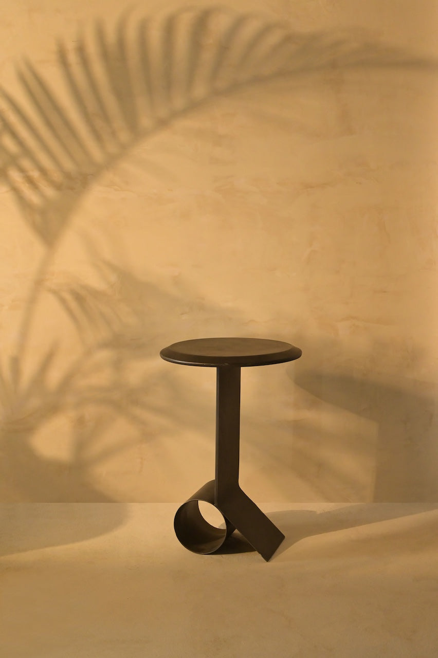 Soirée Table by Nara Livin