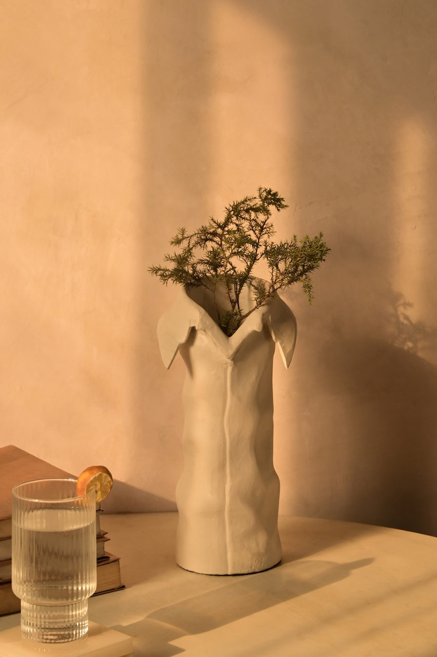 Solis Vase by Nara Livin
