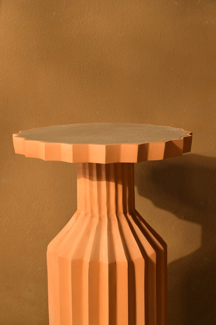Sonnet Table by Nara Livin