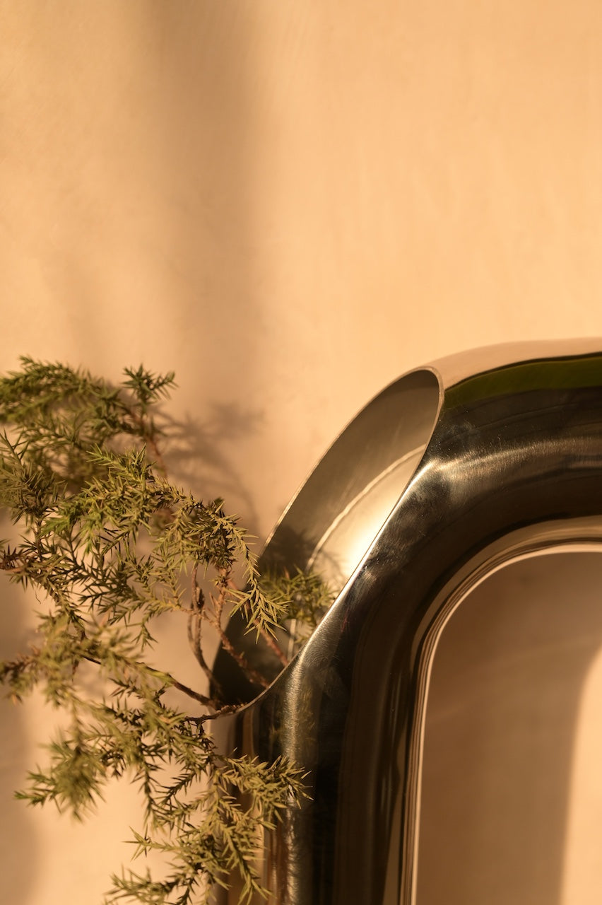 Tova Vase by Nara Livin