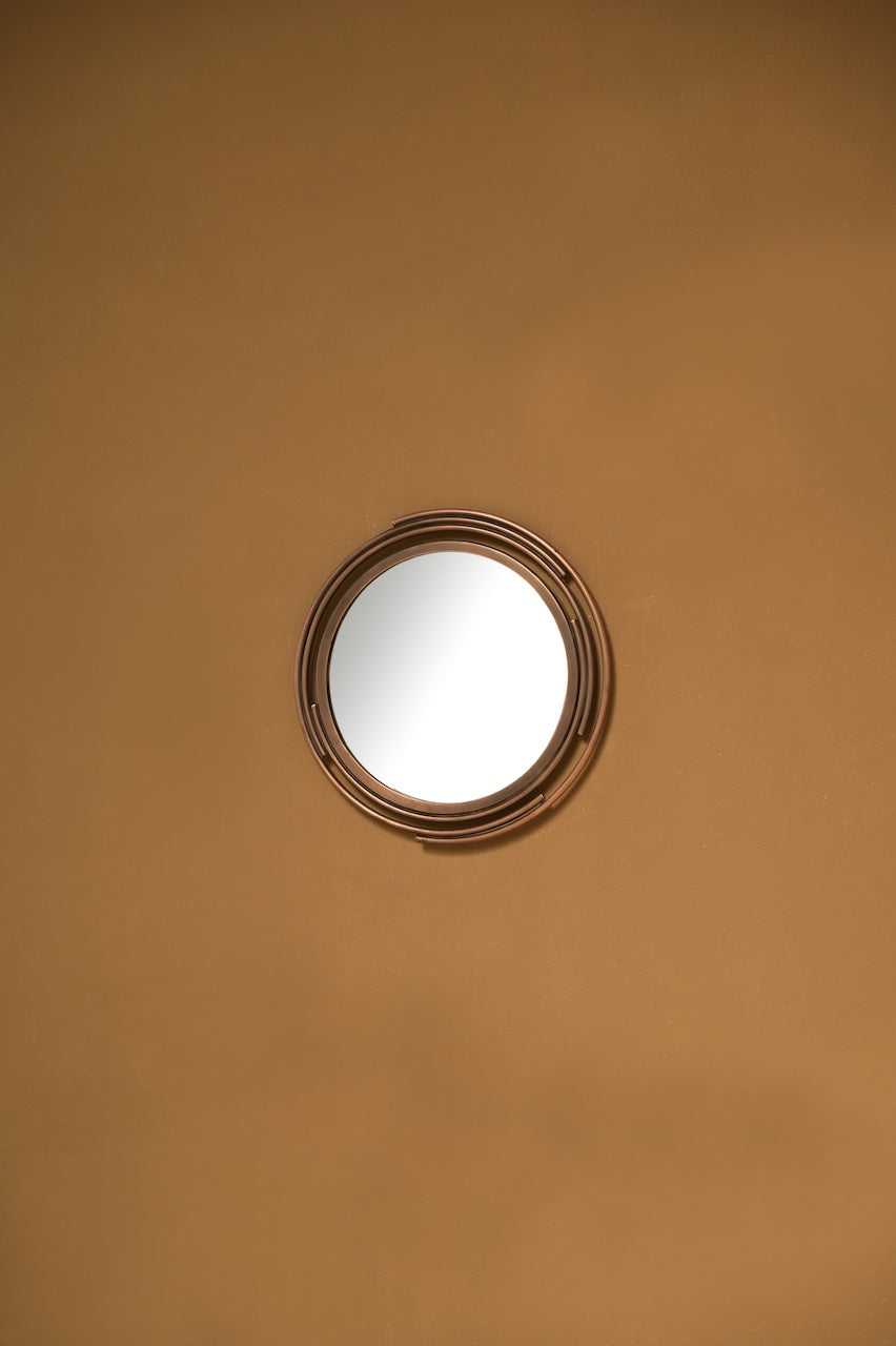 Twist Mirror by Nara Livin