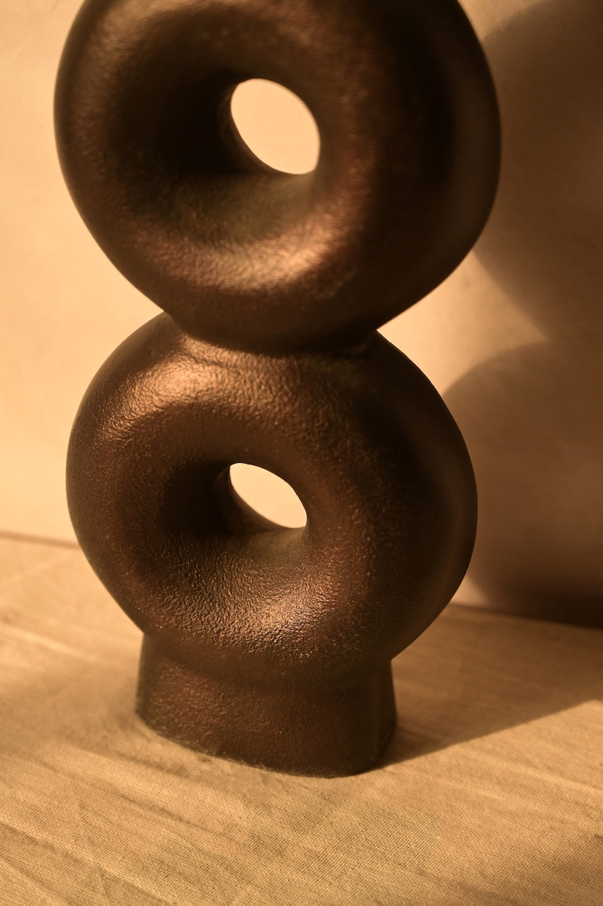 Velar Vase by Nara Livin