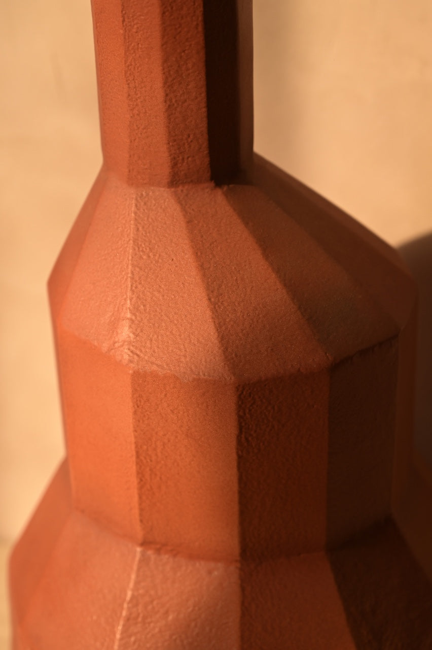 Vetra Vase by Nara Livin