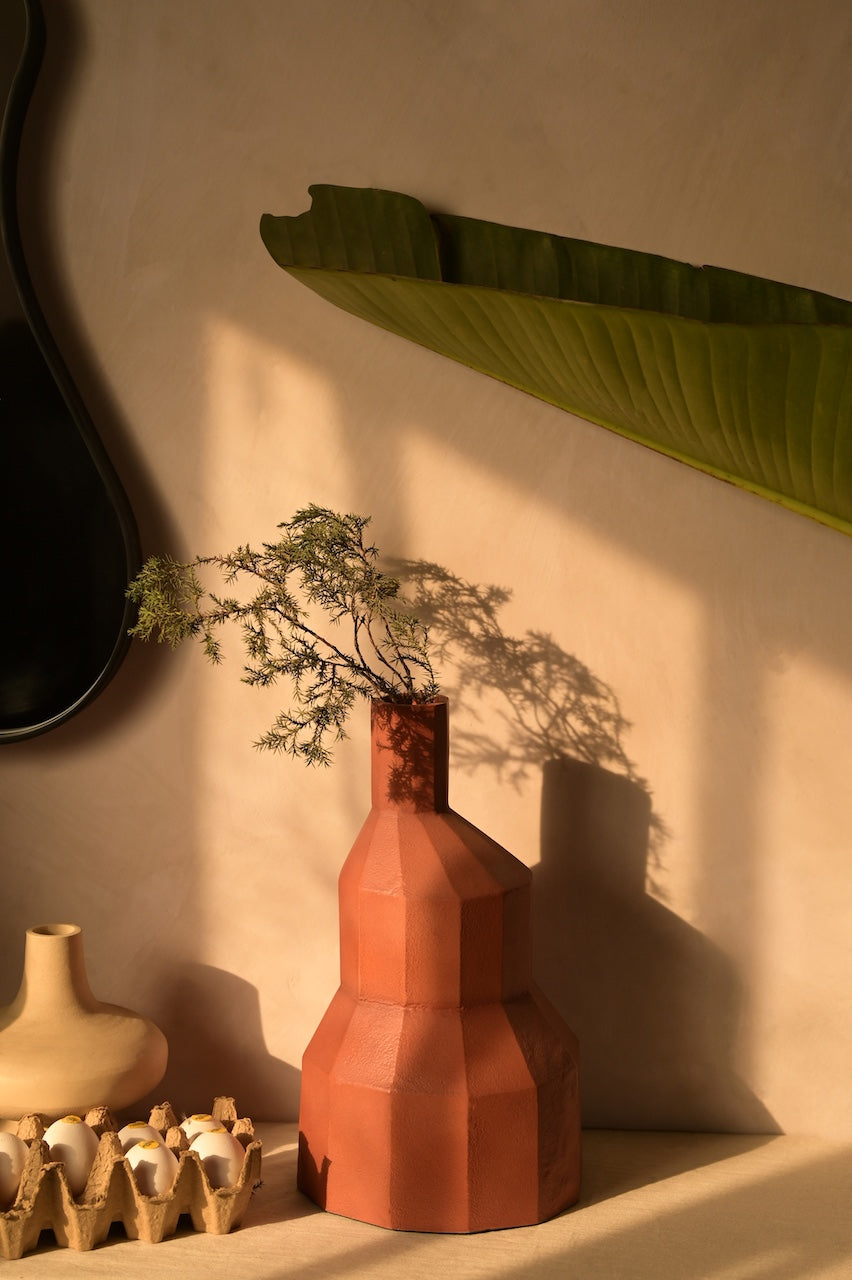 Vetra Vase by Nara Livin