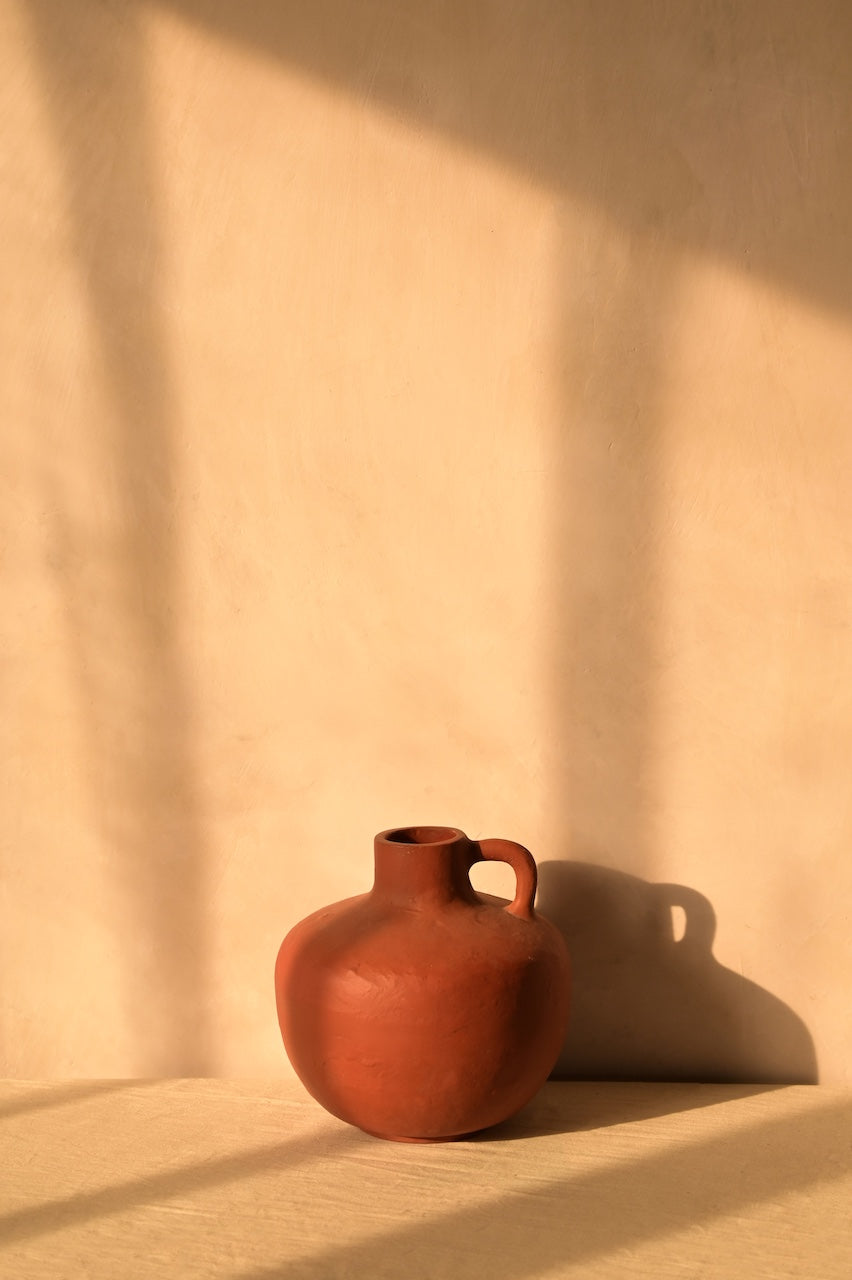 Zephyr Vase by Nara Livin