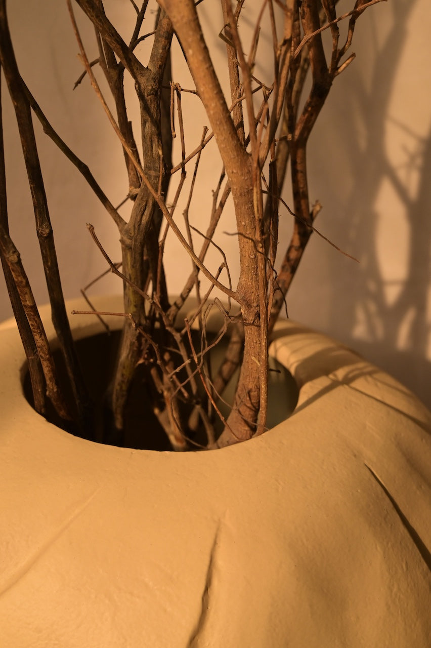 Zora Vase by Nara Livin
