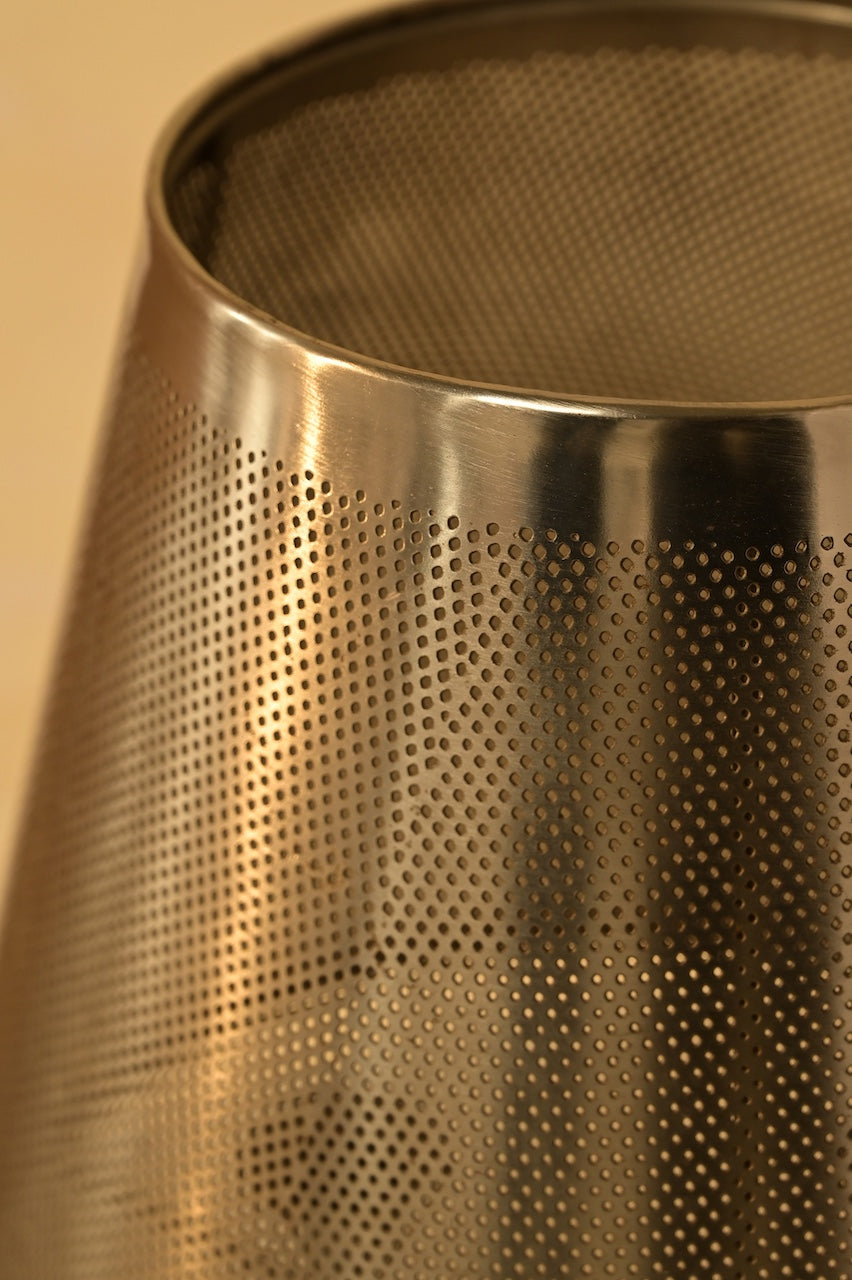 Niva Lamp by Nara Livin