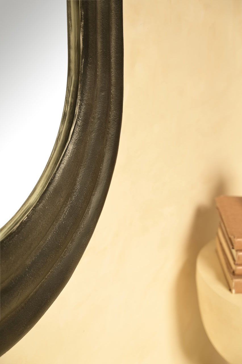 Verta Mirror by Nara Livin